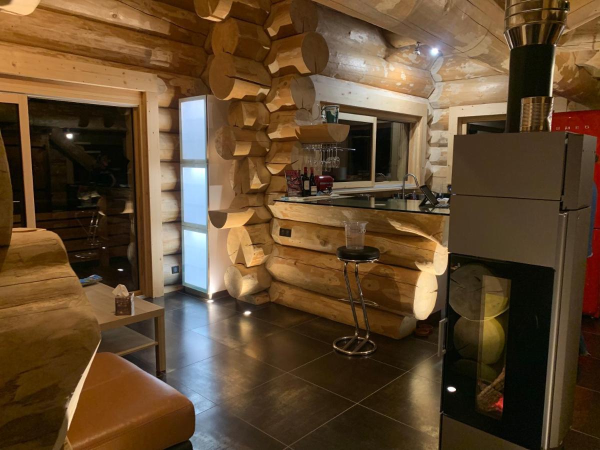 Chalet Anzac Chalet 5 Etoiles En Rondins Tout Neuf Unique Dans Les Aravis Les Villards-sur-Thônes Eksteriør billede